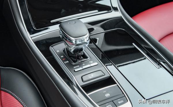 傳褀GS4 PLUS造型更氣派，科技+顏值，1.5T/2.0T可選，售12.68萬起