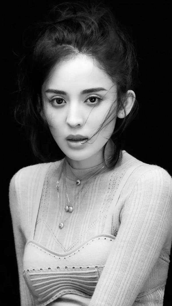 2021全球最美面孔新鮮出爐,熱巴,娜紮上榜,朱珠卻是末尾 2021全球最美面孔新鮮出爐,熱巴,娜紮上榜,朱珠卻是末尾