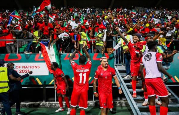 6-5復仇！非洲魚腩再次狂歡，創2大隊史級紀錄，00後一戰成名