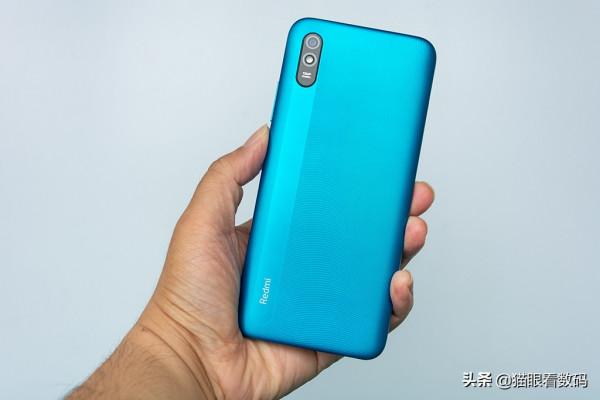 2021全球手機單品銷量排行出爐：蘋果獨佔七席，紅米兩款上榜