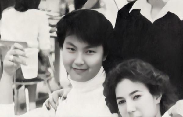 1993年，美國19歲學霸弟弟被親姐洗腦後開槍殺人，結果獲刑100年