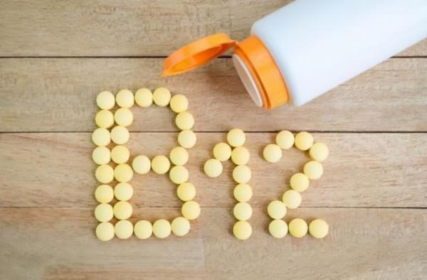 失眠是因為缺少維生素？建議經常失眠的人，適當補充這3種維生素