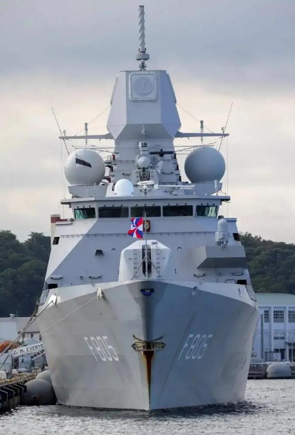 “七省”級護衛艦圖集（132圖）