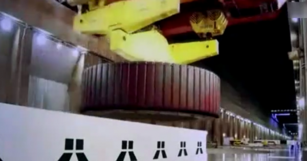 世界三大水電站，前兩個在中國，第二個投產後又是一座“印鈔機”