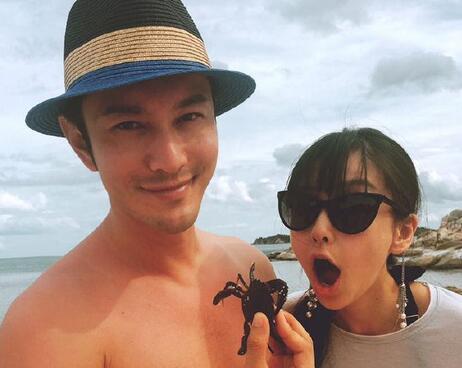 ";半壁江山";鄭中基:跟楊千嬅分手洩憤機長,被FBI抓罰得傾家蕩產 ";半壁江山";鄭中基:跟楊千嬅分手洩憤機長,被FBI抓罰得傾家蕩產