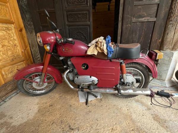 早年愛車族玩啥：幸福250與單缸屁驢子，當年太拉風了