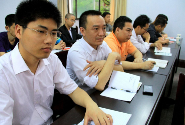 2022鄉鎮公務員公開招聘，部分崗位“三不限”，專科生的機會來了