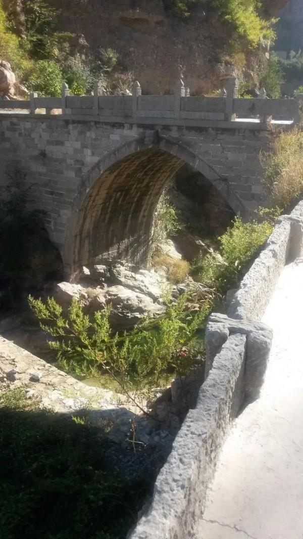 太行山大峽谷--大河村記