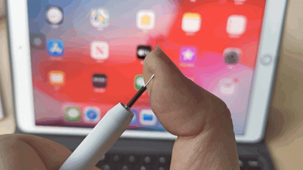 入手iPad電容筆,原裝還是南卡?確認了功能和價格後,還是後者吧 入手iPad電容筆,原裝還是南卡?確認了功能和價格後,還是後者吧