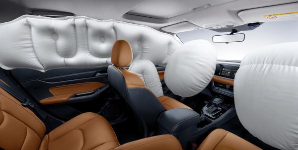 10萬左右可以買什麼車 長安福特-福睿斯考慮一下？