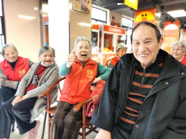 請保姆,比找一個老伴更舒服,沒有算計,只有簡單的工作關係 請保姆,比找一個老伴更舒服,沒有算計,只有簡單的工作關係