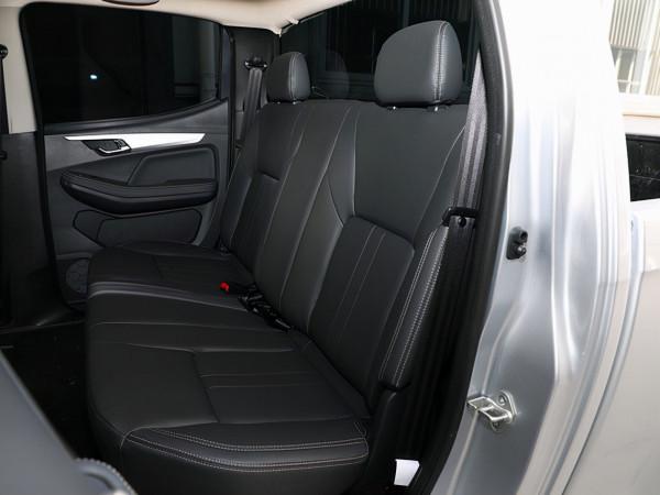 8.48萬的創富皮卡 2022款江西五十鈴經典瑞邁