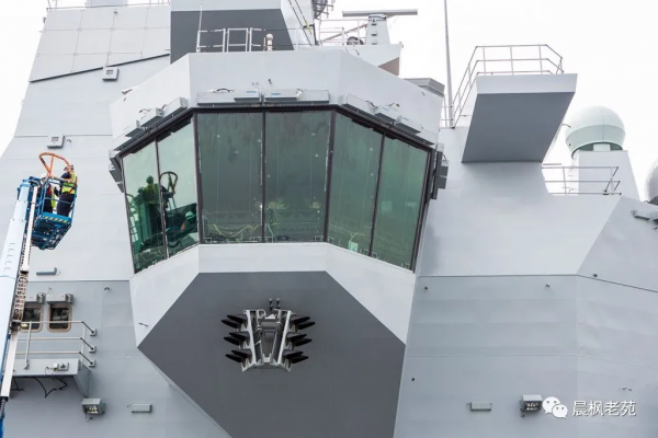 從艦橋看003航母的設計創意