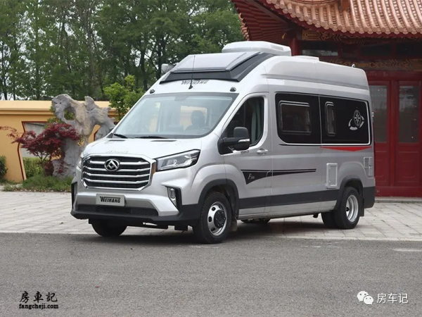 同樣是大通底盤！衛航和途酷都有哪些不同？兩款房車資料對比