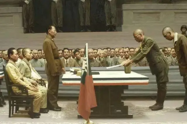 為什麼中國人總是讓日本道歉？