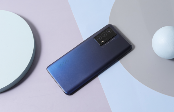 不割韭菜，這3款千元手機才是真的良心，閉眼買也不會出錯