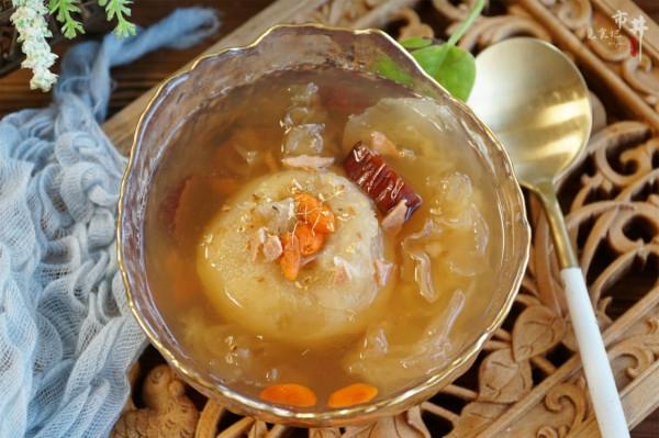 大冷天，要學會吃“烤梨”，傳統民間智慧，暖身潤燥適合冬天