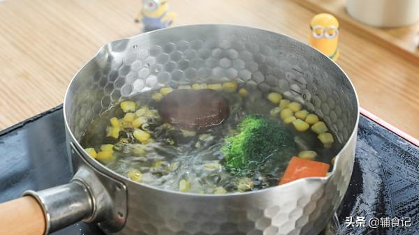 比三文魚便宜一半，DHA含量卻很高，現在吃它最應季