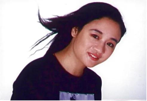 伍宇娟：和周迅共同愛上賈宏聲，事業巔峰欠下鉅債，結局如何？