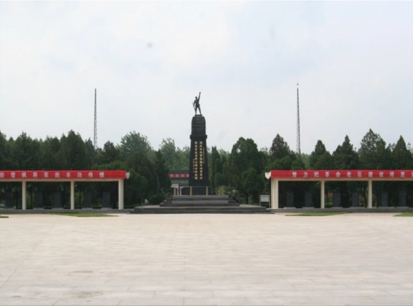 1946年烈士陵園慘遭破壞,為收集彭雪楓屍骨,一個啞巴賠上了性命 1946年烈士陵園慘遭破壞,為收集彭雪楓屍骨,一個啞巴賠上了性命