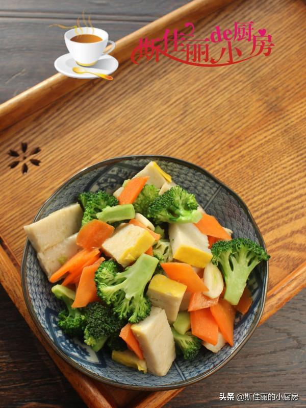 這菜我家三天兩頭炒一盤，低脂高鈣又鮮美，營養易消化，好吃不貴