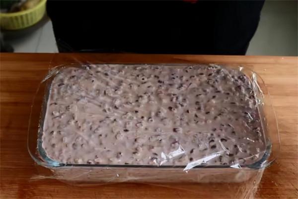 紅豆糯米糕不用出去買了，教你在家做，軟嫩香甜好吃，方法超簡單