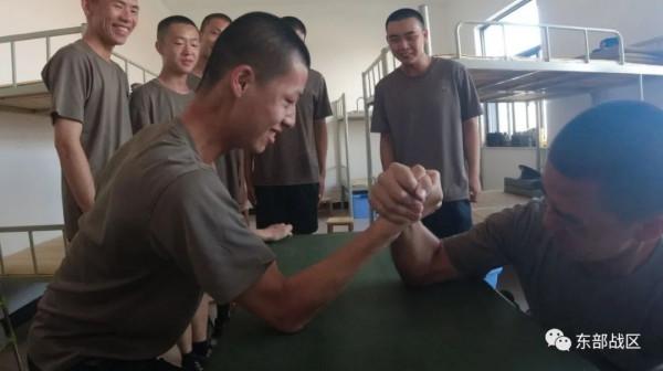 新兵入營已10天,他們表現怎麼樣? 新兵入營已10天,他們表現怎麼樣?