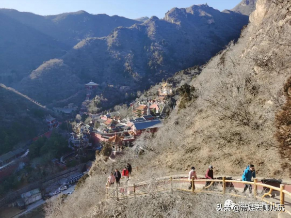打卡北京最魔幻的寺廟，藏在門頭溝深山裡，看完極為震撼