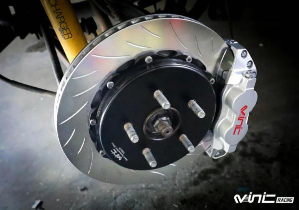 Jeep男人的浪漫品牌!大切諾基剎車改裝 制動提升線性靈敏 Jeep男人的浪漫品牌!大切諾基剎車改裝 制動提升線性靈敏