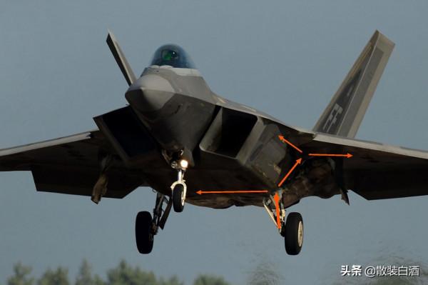 俄羅斯蘇75售價3000萬美元，比梟龍還低，梟龍還會有人買嗎？