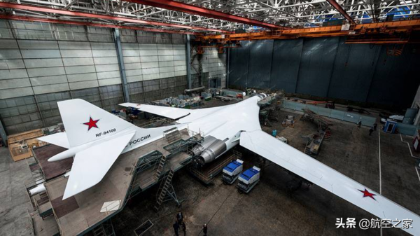 莫斯科的野心：世界最重超音速轟炸機圖-160M換髮動機後重啟試飛