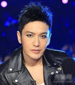 救命！金主爸爸讓你代言化妝品，你卻差點把人禍禍到關門