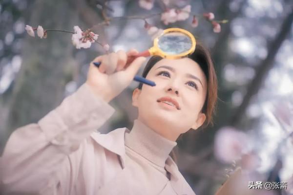 央視主持女神張蕾