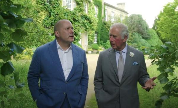 前蘋果設計靈魂離職後首度發聲：這才是蘋果更像「蘋果」的秘訣