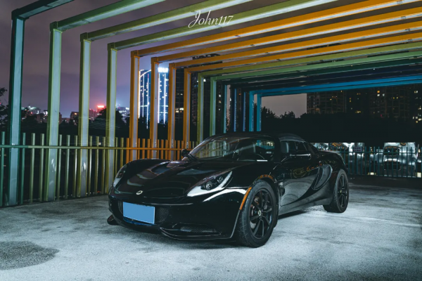 路特斯Elise,男人的“健身房” 路特斯Elise,男人的“健身房”