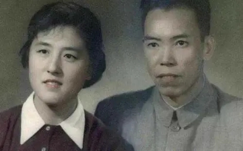 1985年，梁大牙去世，妻子提出唯一請求，中央立即批示：同意