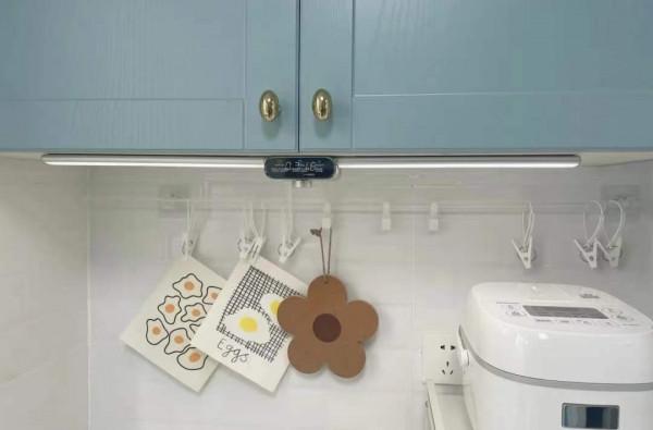 90後小夫妻，拒絕“過度裝修”只花費13W，卻被鄰居吐槽像出租房