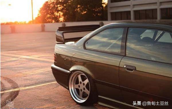 「轂銳馳」22歲的女孩改裝了一臺與她同齡的寶馬