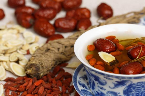 虛不受補的三種原因：補路不通、不勝藥力和補錯方向