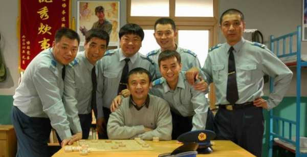 同樣演彭德懷，《長津湖》裡的周小斌與這6位演員相比，差別在哪