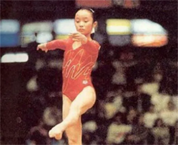 一代體操天才樊迪，17歲巔峰退役去美國發展，回國後陪伴年邁父母