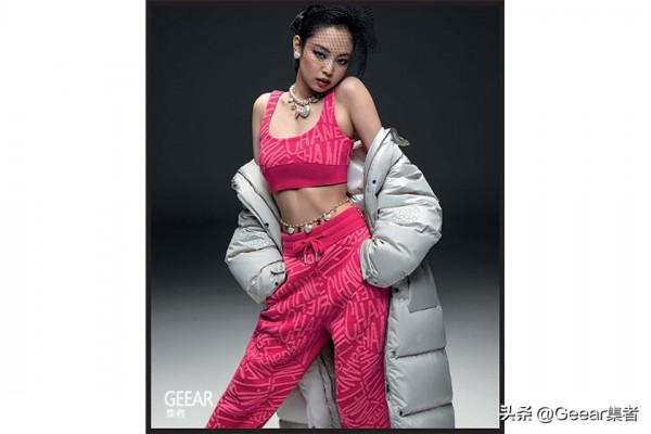 人間香奈兒Jennie出鏡CHANEL最新形象大片 人間香奈兒Jennie出鏡CHANEL最新形象大片