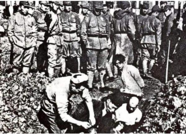 日本記者:南京大屠殺30萬人,你們數過了?李連杰的回懟很霸氣 日本記者:南京大屠殺30萬人,你們數過了?李連杰的回懟很霸氣