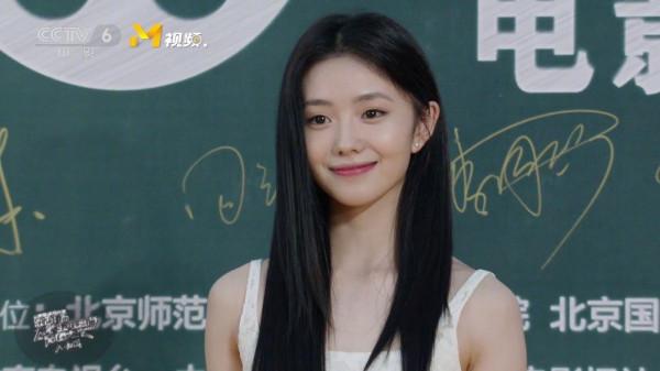 究竟是誰在捧？這幾位明星，資源好得令人羨慕，可惜就是捧不紅