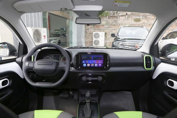 不到5萬起，3門4座雙氣囊，榮威再次推出代步小車，科萊威CLEVER