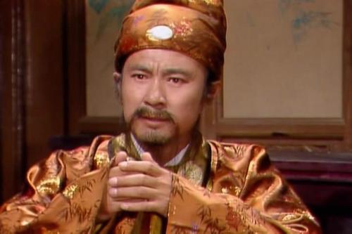 母子交鋒：賈政打寶玉為光宗耀祖，他為什麼跪地向賈母認罪？