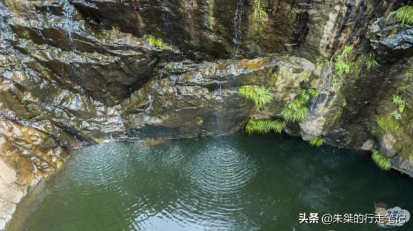 泰順，除了蜚聲中外的古廊橋，還有被譽“浙南小九寨”的自然景觀