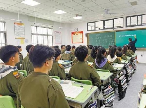 學生入學5天被打死後，職高校風再引熱議，難怪擠破頭也要進普高