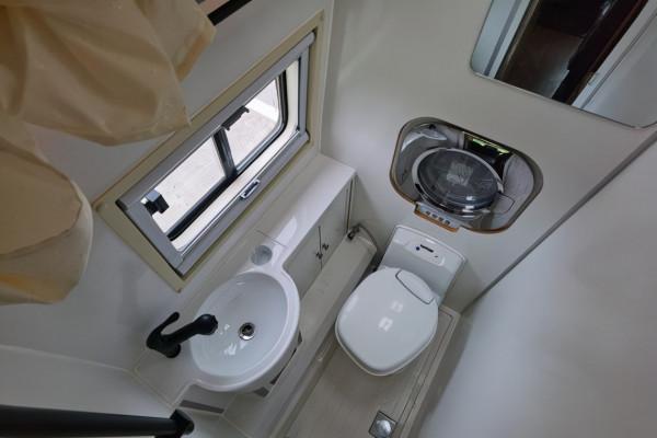 多種風格佈局自由選擇,B型車的駕乘,C型車的空間,衛航V590房車 多種風格佈局自由選擇,B型車的駕乘,C型車的空間,衛航V590房車