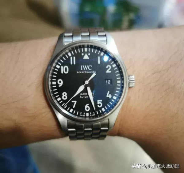 備受關注的瑞士名錶裡，哪6款表最適合日常通勤？